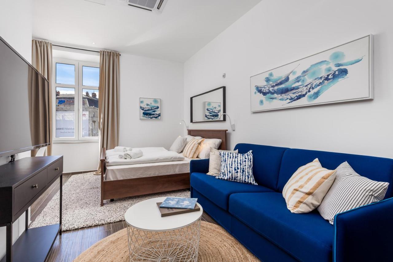 Apartments Harbour View 리예카 외부 사진