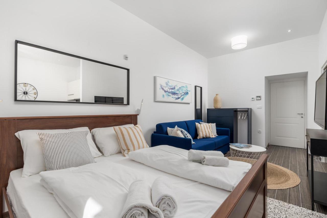 Apartments Harbour View 리예카 외부 사진