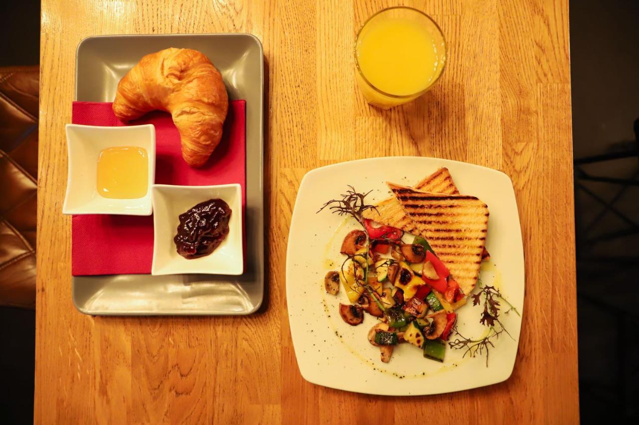 Apartments Harbour View 리예카 외부 사진